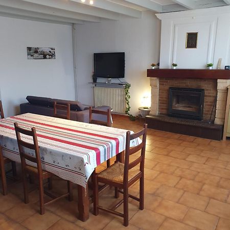 Maison 2 Chambres Au Calme Saint-Bonnet-sur-Gironde 외부 사진